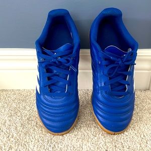 Kids Indoor Soccer Cleats - US Size 2.5
